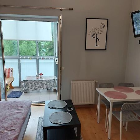 Homelyapartment Krakow Exterior photo